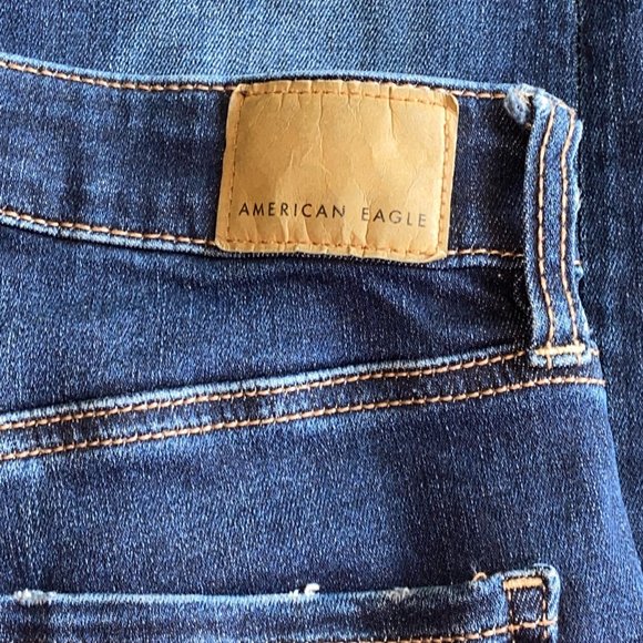 American Eagle Super HR Jegging Crop Jeans 2 - Picture 9 of 13